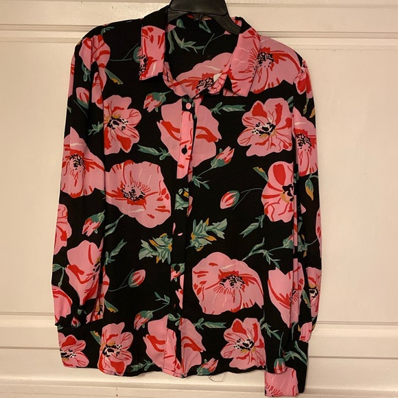 Source Unknown Tops - Source Unknown Black and Pink Floral Blouse